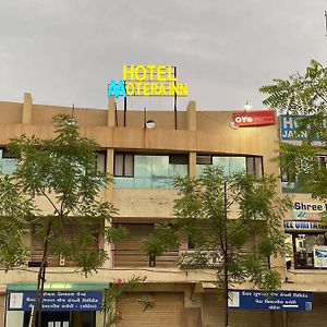 Hotel Motera Inn